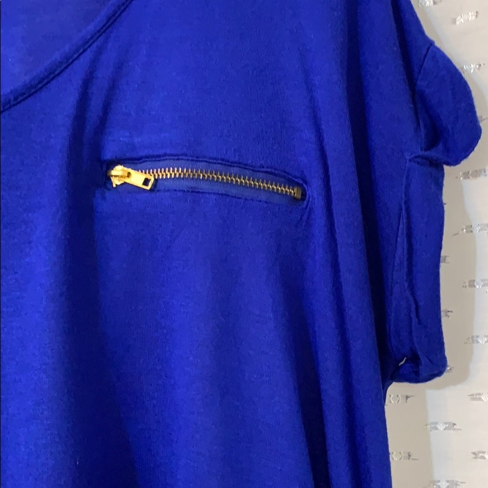 3/$20 Miss Daisy- Mix Media Top EUC - Picture 2 of 6